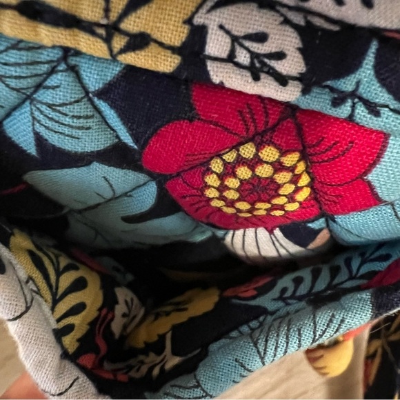 VERA BRADLEY Happy Snail 2011 Quick Draw Crossbody Cinch Bucket Bag Blue Orange - Picture 4 of 13